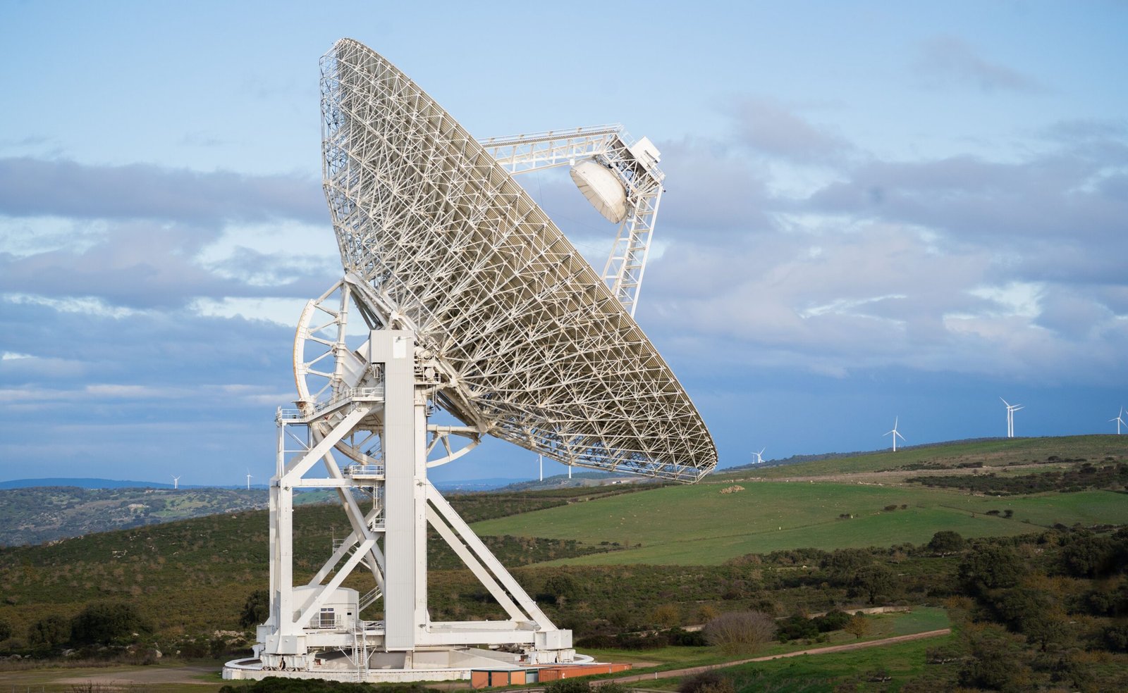 Revolutionizing Thermal Energy with Big Dish Technology