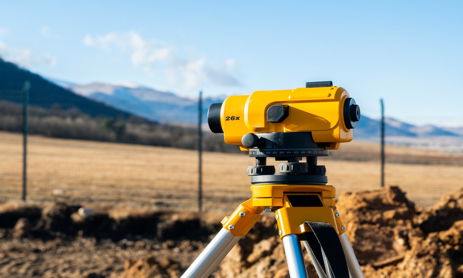 Successful Acquisition of an Optical Distributor by Topcon